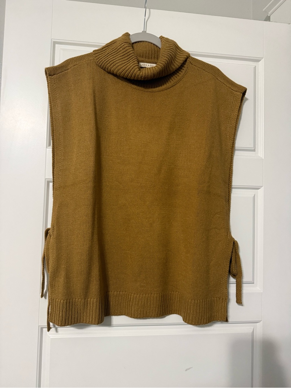 Sleeveless Turtleneck Knit Vest in Camel